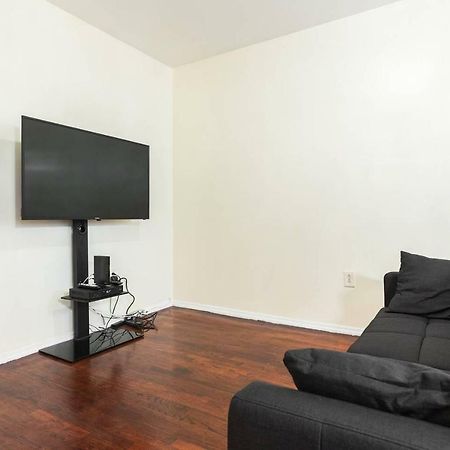 Brooklyn 3 Bedroom 1 Bathroom 8 Minutes To Subway 30 Minutes To Manhattan New York Eksteriør bilde
